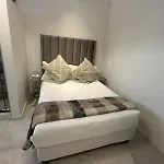 Off Centre Guest House