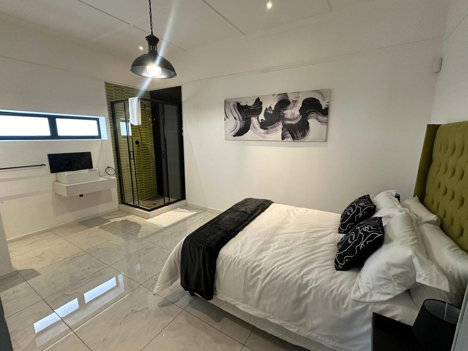 Guest house Off Centre *
